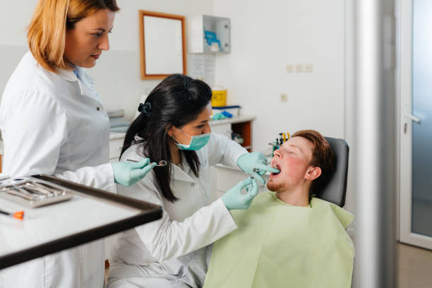 Best Pediatric Emergency Dentist in Sewalls Point, FL